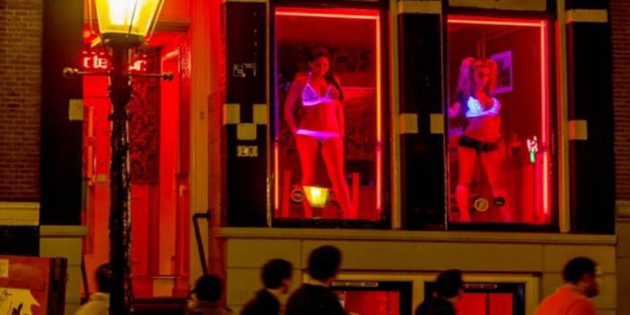 Amsterdam'da Red Light şehir dışına taşınıyor