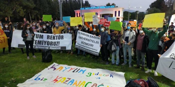 İzmir'de öğrencilere AKP'li rektörlerden ceza yağdı!