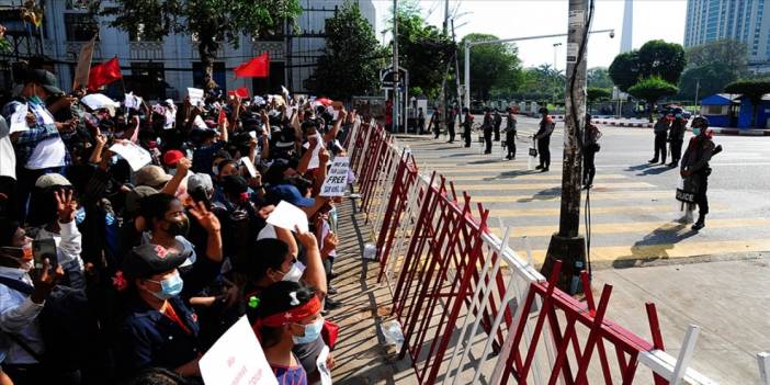 Myanmar'da darbe karşıtı gösterilerde dün 38 kişi hayatını kaybetti