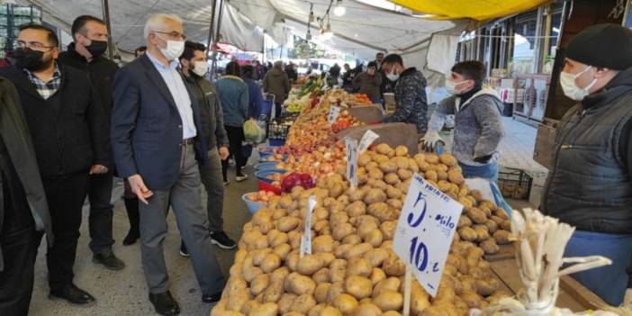 Ekonomik krizin faturası: Semt pazarlarında veresiye alışveriş