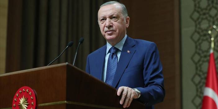 Erdoğan Bahçeli ile ters düştü: Milli andımız İstiklal Marşı