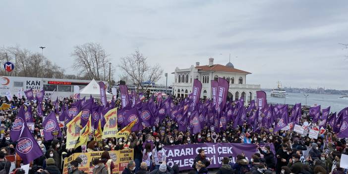 ''Kararı geri çek, İstanbul Sözleşmesi'ni uygula''