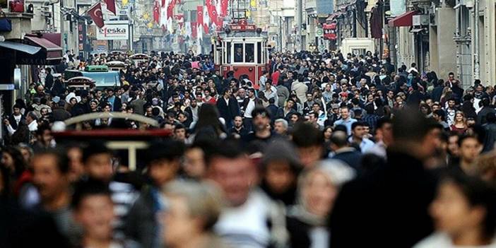 İBB Bilimsel Danışma Kurulu'ndan İstanbul'a yeniden açılma uyarıları