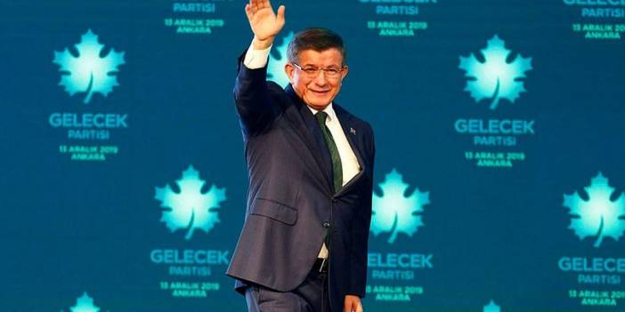 Davutoğlu'ndan: Darbe heveslilerine geçit verilemez