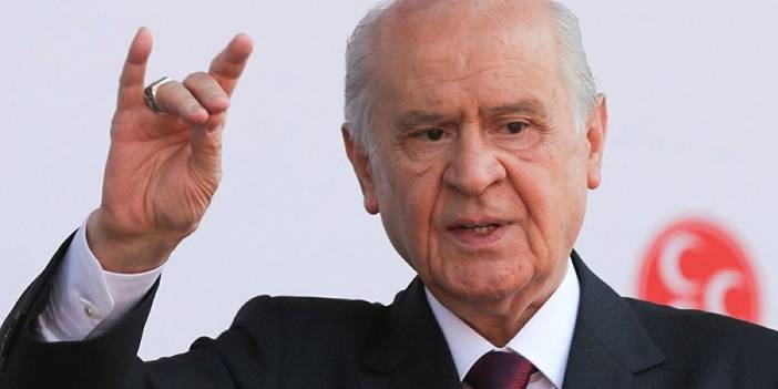 Bahçeli'nin ''iktidarı uyarmaları için'' askerlere çağrıda bulunduğu mektup ortaya çıktı