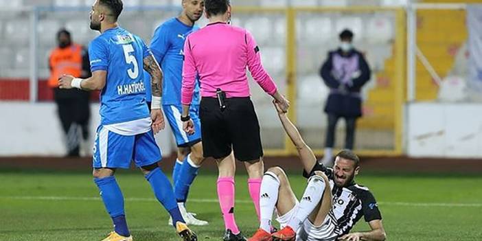 Beşiktaş’ta Cenk Tosun sezonu kapattı