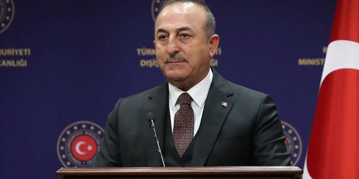 Çavuşoğlu'ndan Rusya'nın 'Türkiye uçuşları sınırlamasına' ilişkin açıklama