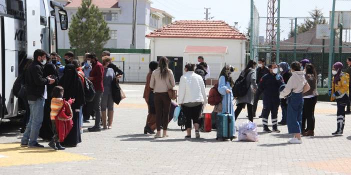 Pozitif hastanın seyahat ettiği otobüsteki 47 kişi karantinaya alındı