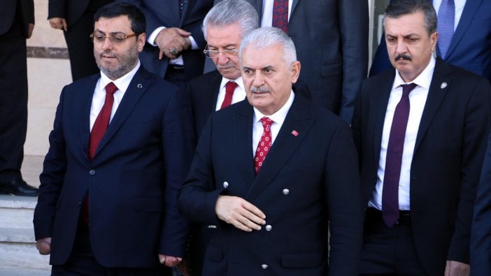 Başbakan Binali Yıldırım: Liseye geçiş modeline son şekli verildi