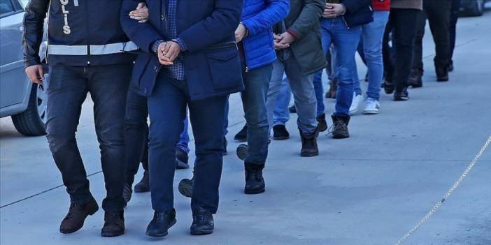 TSK'da FETÖ operasyonu: 459'u muvazzaf 532 gözaltı kararı