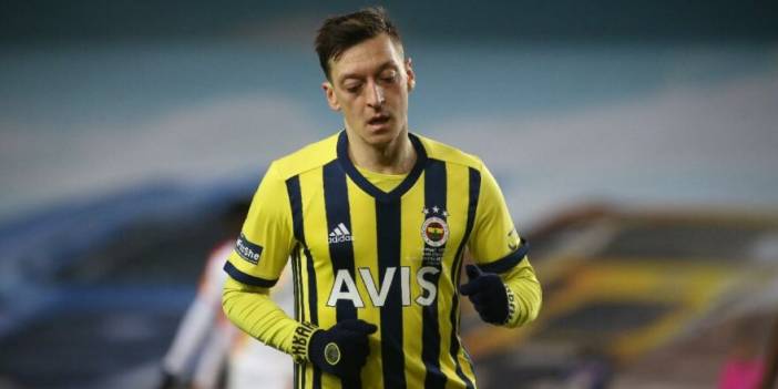 Mesut Özil'den anlamlı destek