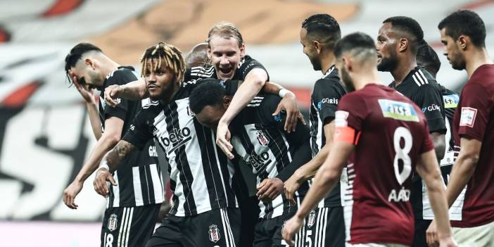 Beşiktaşlı taraftarlardan TFF'ye istifa çağrısı!