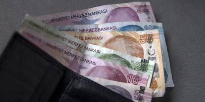 Çok konuşulacak seyyanen zam haberi: En düşük emekli maaşı asgari ücrete mi eşitlenecek? Erdoğan mesaj mı verdi?