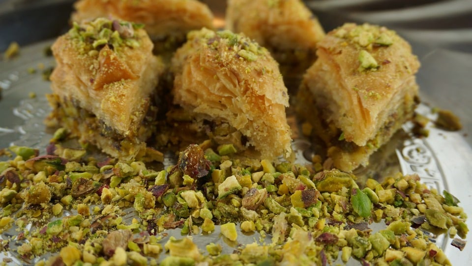 2022/12/05/pistachio-baklava-4183179-960-720.jpg