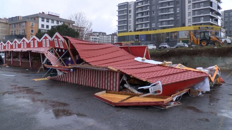 İstanbul'da lodos oyun parkını dağıttı: 3 çocuk yaralı