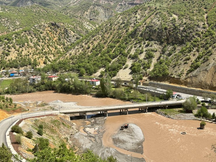 Tunceli'de kayıp 3 genç için baraj gölünden 35 milyon metreküp su boşaltılacak