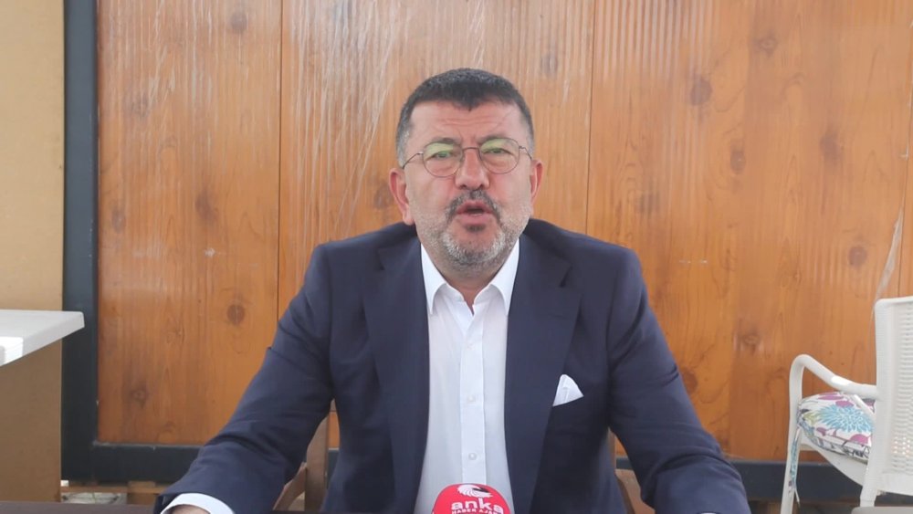 Veli Ağbaba'dan Hüda-Par’a Tepki: Meclis'te kadın çalışan da istemiyorlar