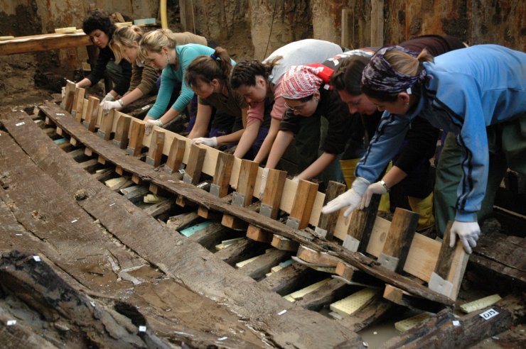 Yenikapı Batıkları Ortaya Çıkıyor: 8500 Yıllık Tarih Müze Bekliyor