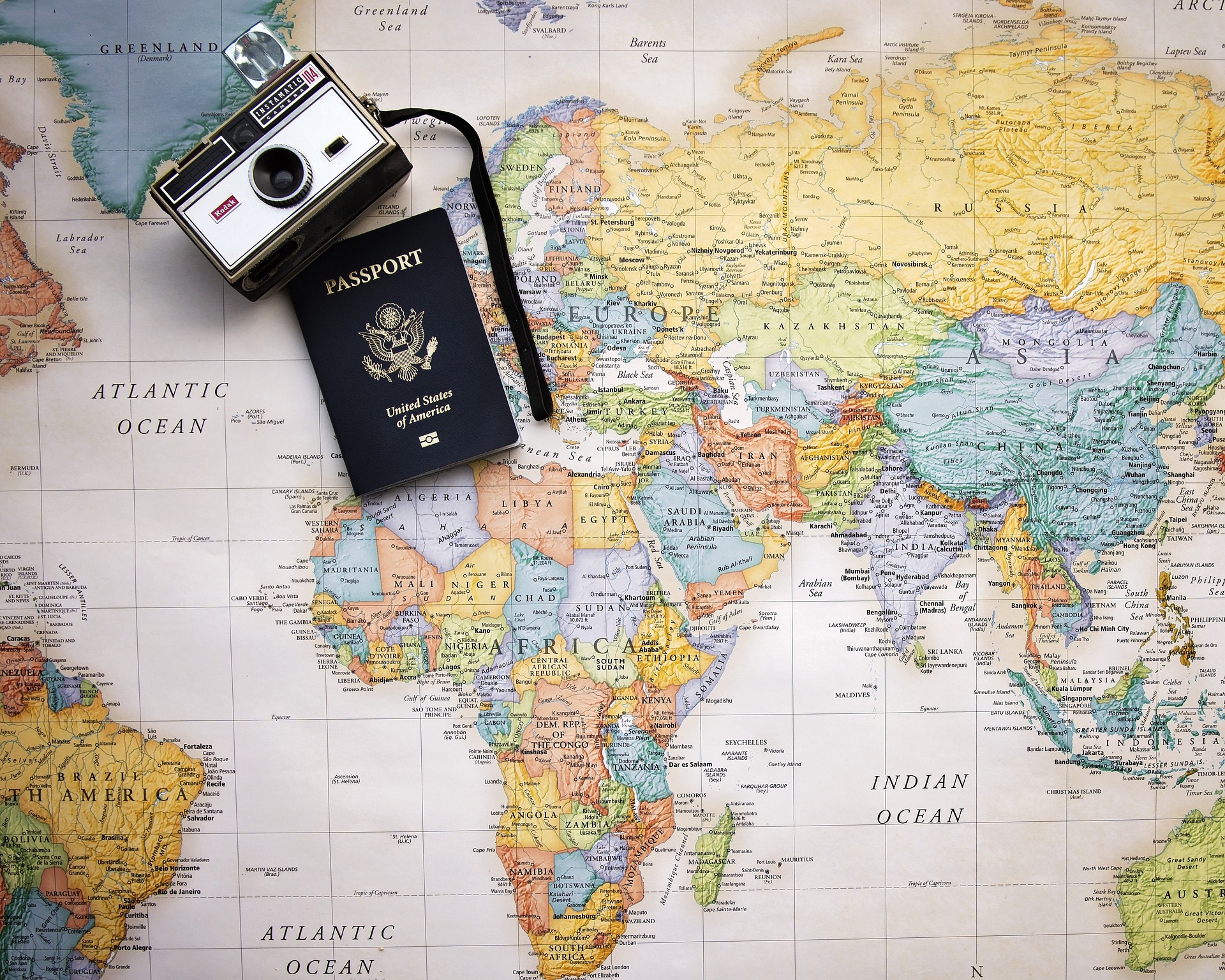 passport-2714675-1920.jpg
