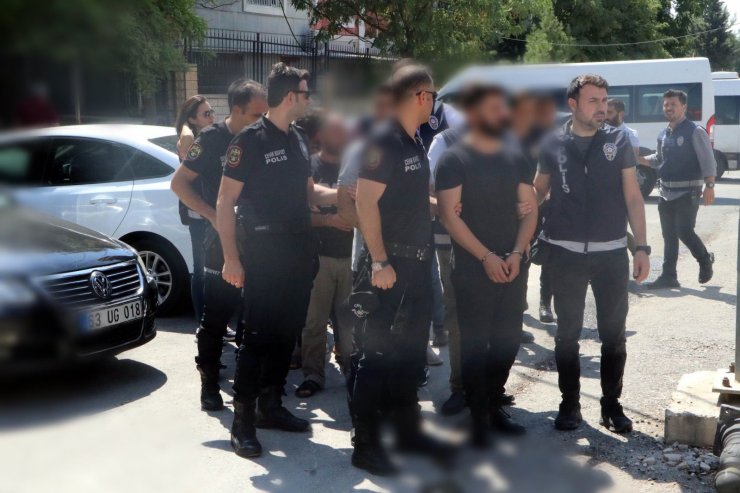 Şanlıurfa'da İlişki Vaadiyle Dolandırıcılık Şebekesine Operasyon: 16 gözaltı