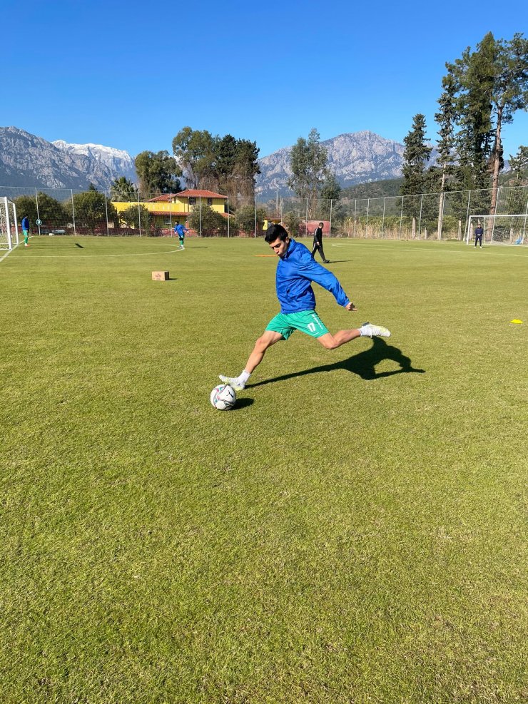 Vefa Spor Futbolcusundan Annesine Büyük Vefa