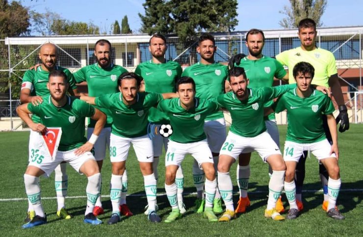 Vefa Spor Futbolcusundan Annesine Büyük Vefa