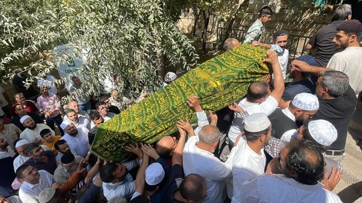 Nakşibendi Şeyhinin ABD'de Ölen Torunu, Şanlıurfa'da Toprağa Verildi