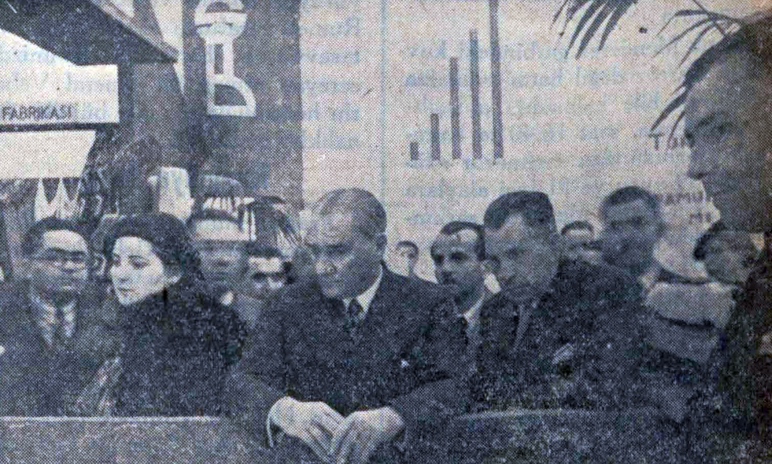 1934-11-13-cumhuriyet-ataturk-sumerbank.jpg