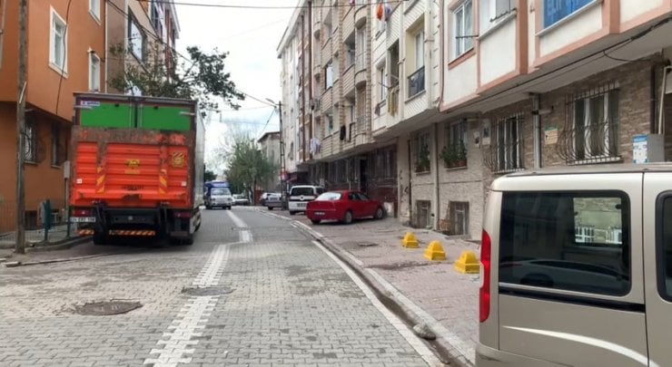 Esenyurt'ta Poşet İçinde Sokağa Atılan Bebek Öldü