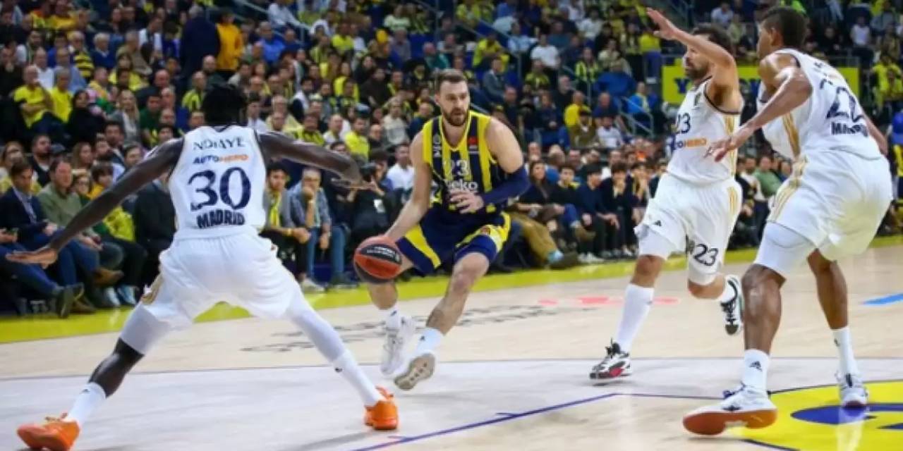 yeni-fenerbahce-yenilmezlerin-sonu-oldu.jpg