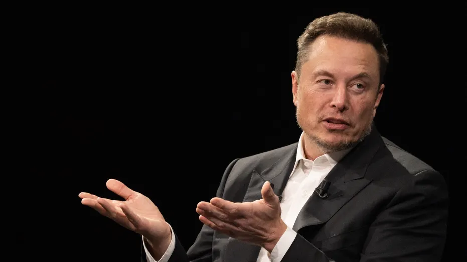 elon-musk-talking.webp