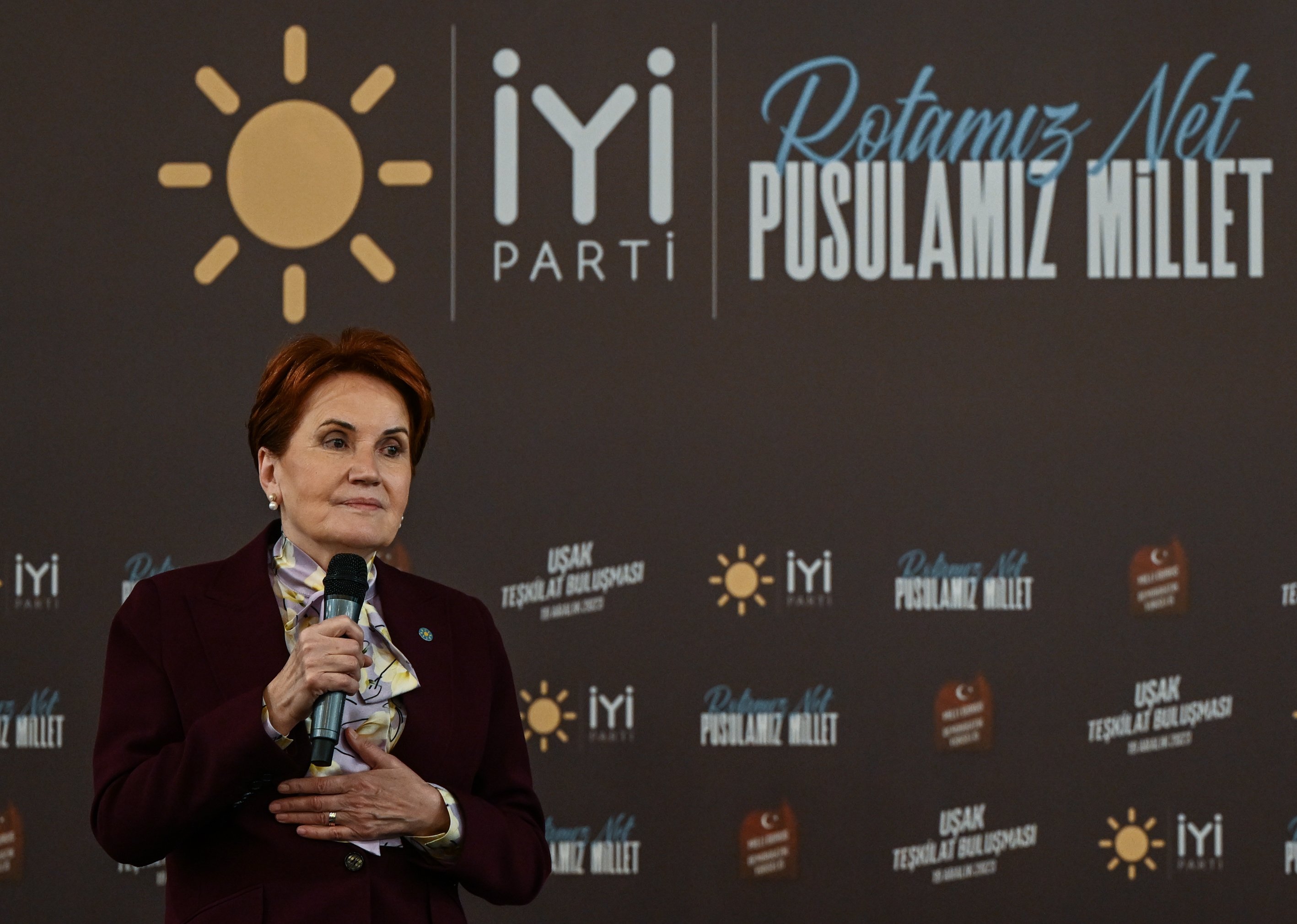 aa-20231219-33222958-33222955-iyi-parti-genel-baskani-aksener-usakta.jpg