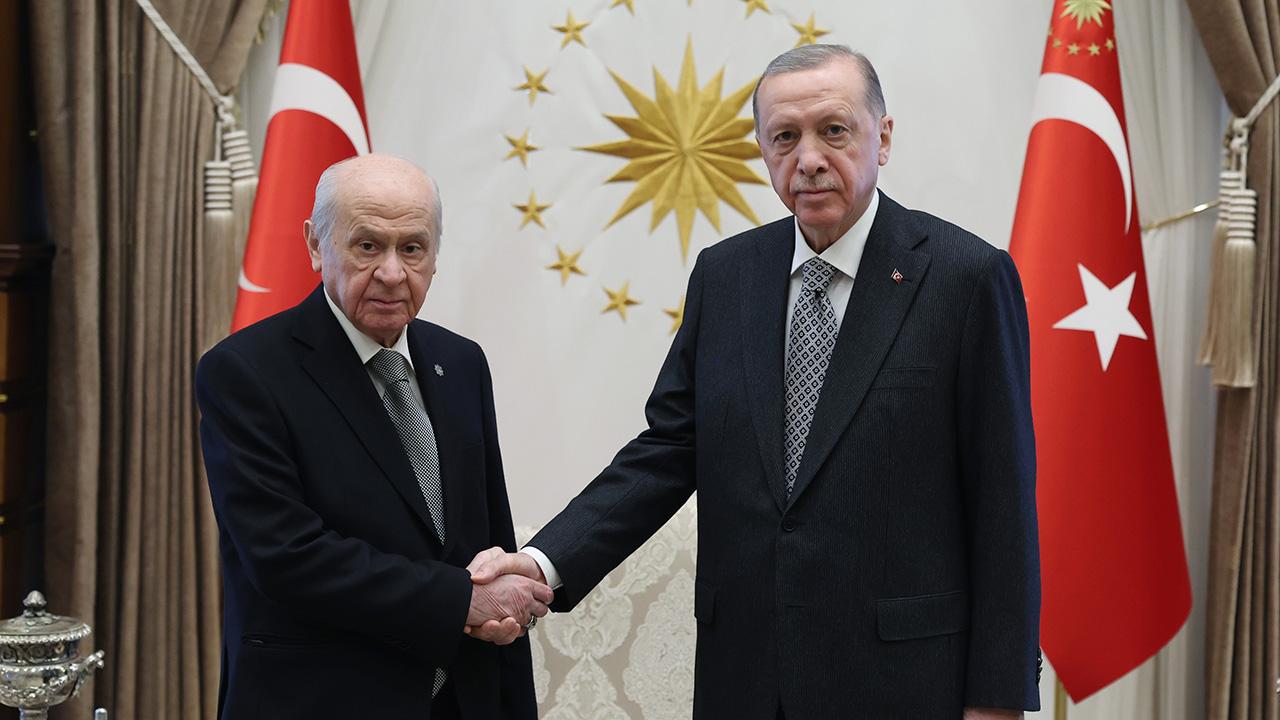 erdogan-bahceli-1998452.jpg