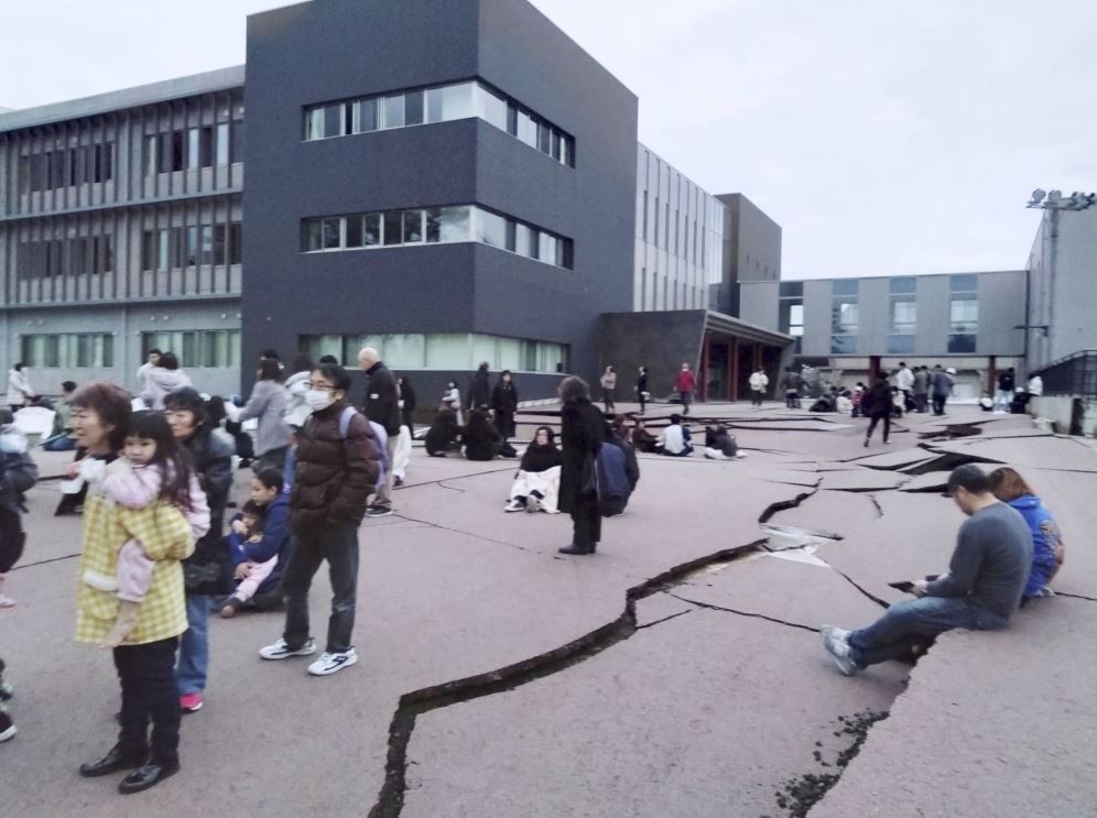 japonya-deprem.jpg