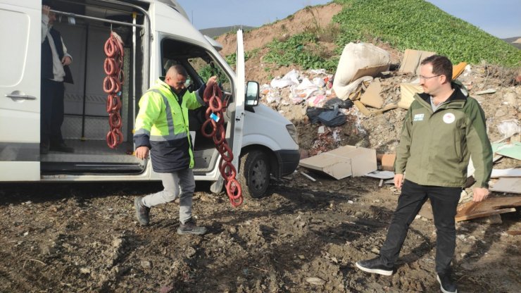 Akaryakıt İstasyonunda Sucuk Yıkamışlardı! Kimlere Sattıkları Ortaya Çıktı, Afiyetle Yemiş Olabilirsiniz...