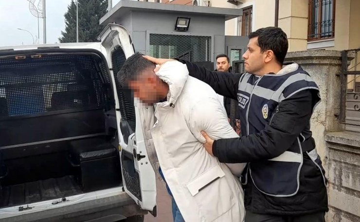 Pavyon Cinayeti! Dansözlüğü Bırakmasını İstediği Sevgilisini Öldürdü