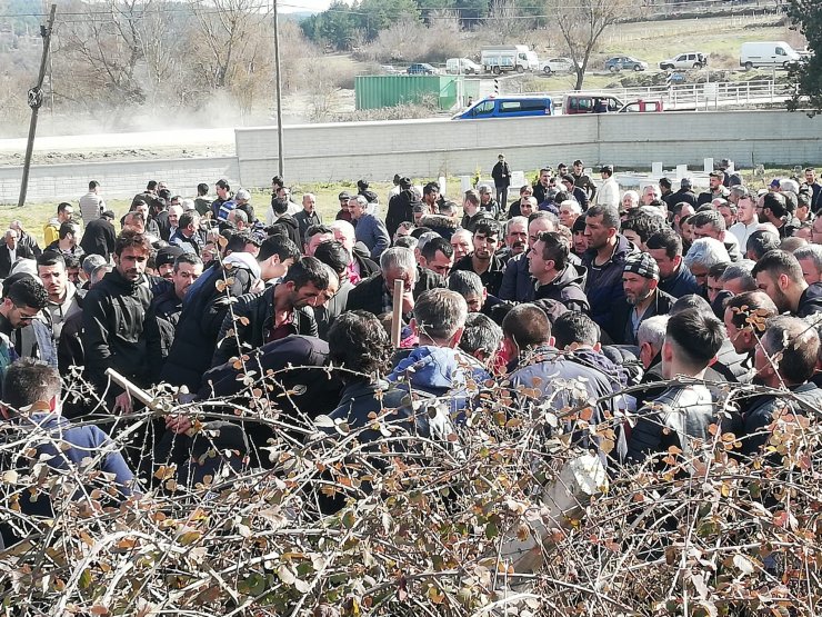 Bursa'da Göçükte Ölen Madenci Toprağa Verildi