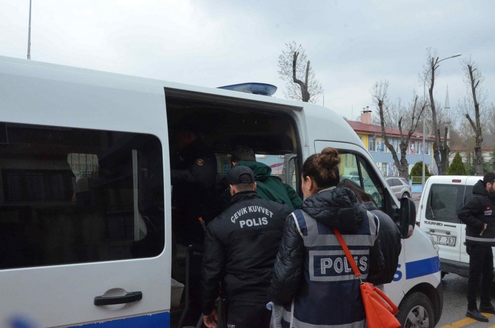 Aracın Yanında Bulunan Cansız Bedenle İlgili Gerçek Ortaya Çıktı