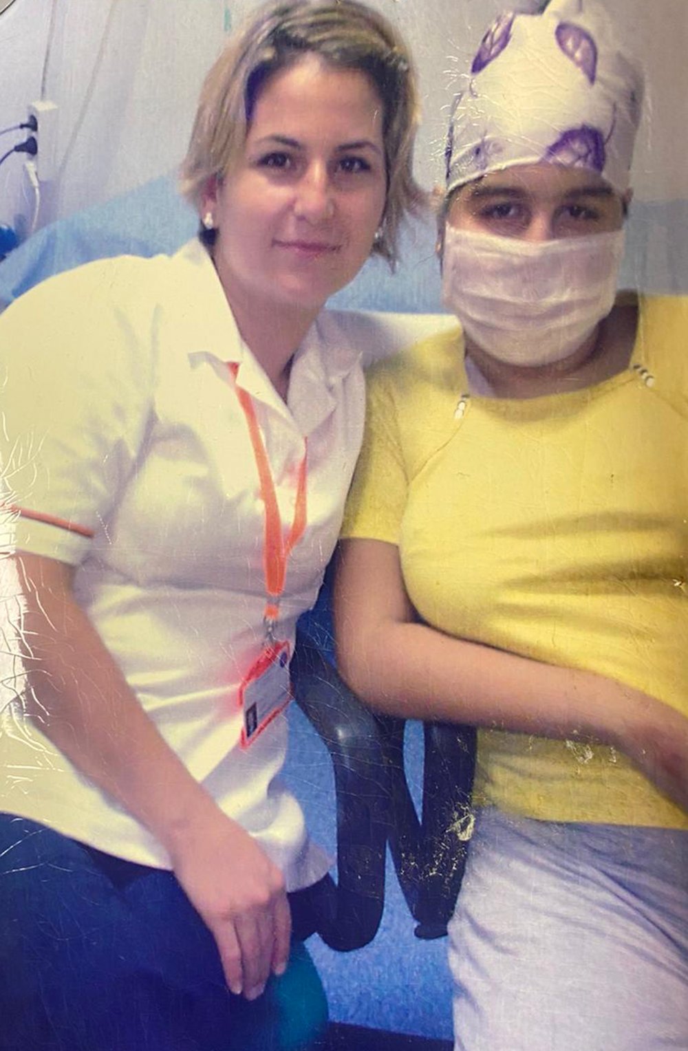 Lösemiyi yendi, hemşire oldu! Merve tedavi gördüğü klinikte kanserli çocukların umudu oldu