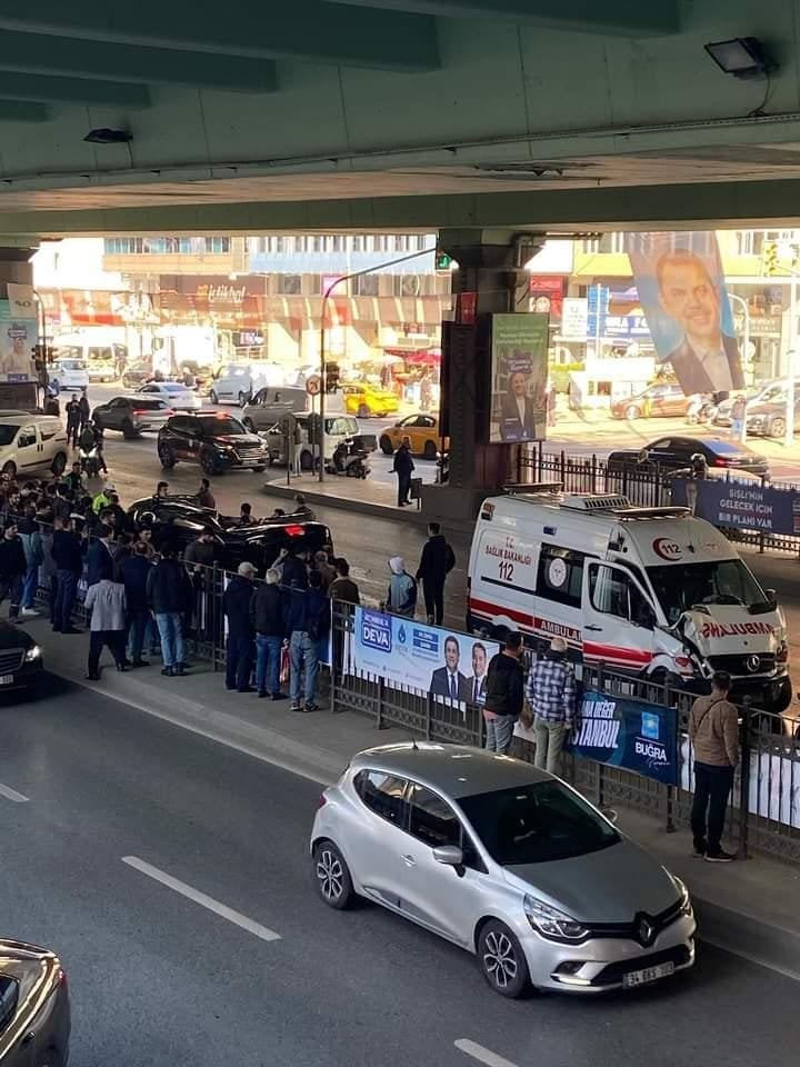 İstanbul'un Göbeğinde Korkutan Kaza