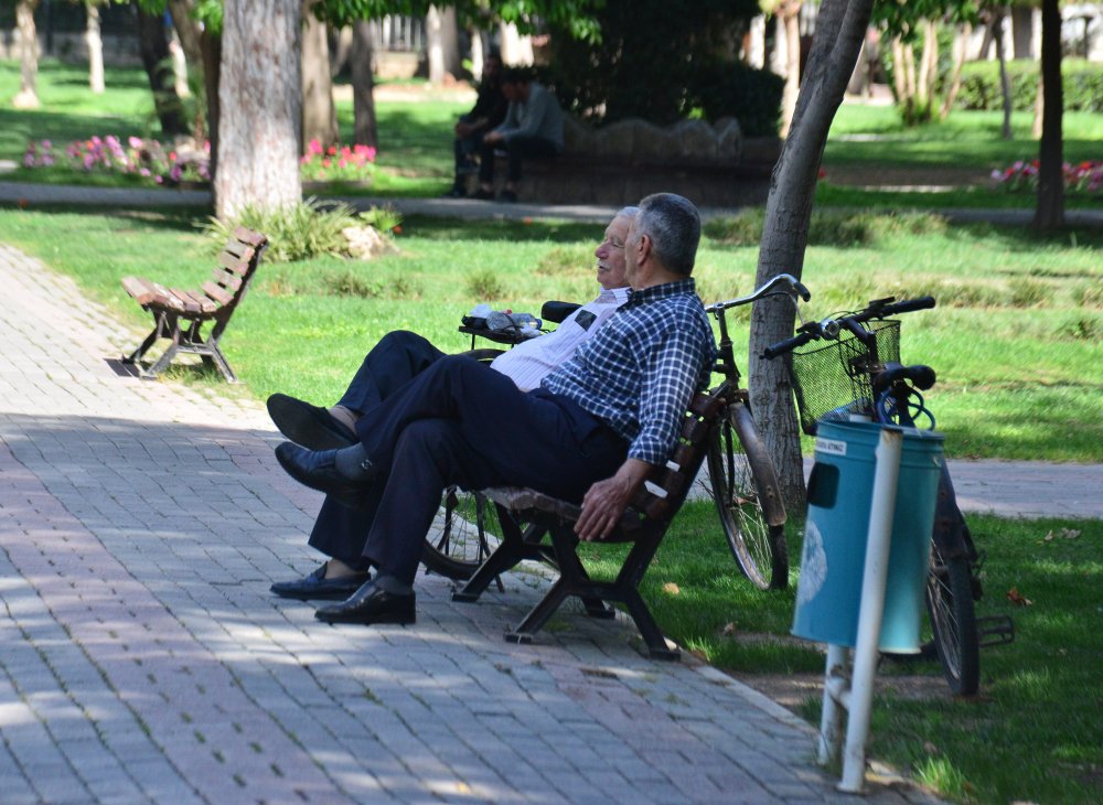 Adana'da Termometreler 33 Dereceyi Gösterdi