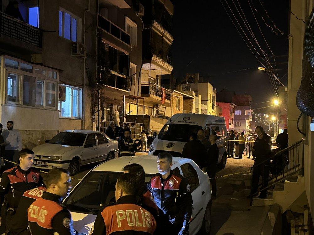 İzmir’de Baba Vahşeti! 2 Çocuğunu Vurdu