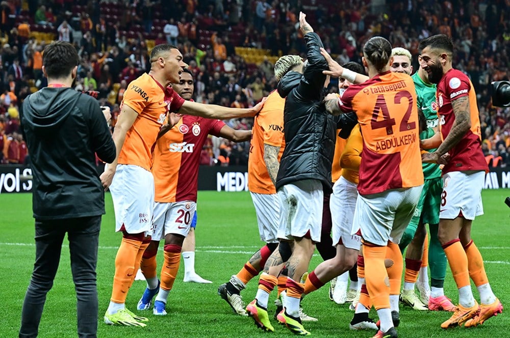 galatasaray-3.jpeg