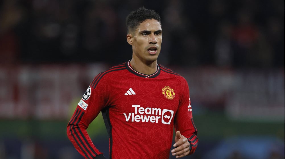 raphael-varane-manchester-united-2023-1702579013-124015.jpg