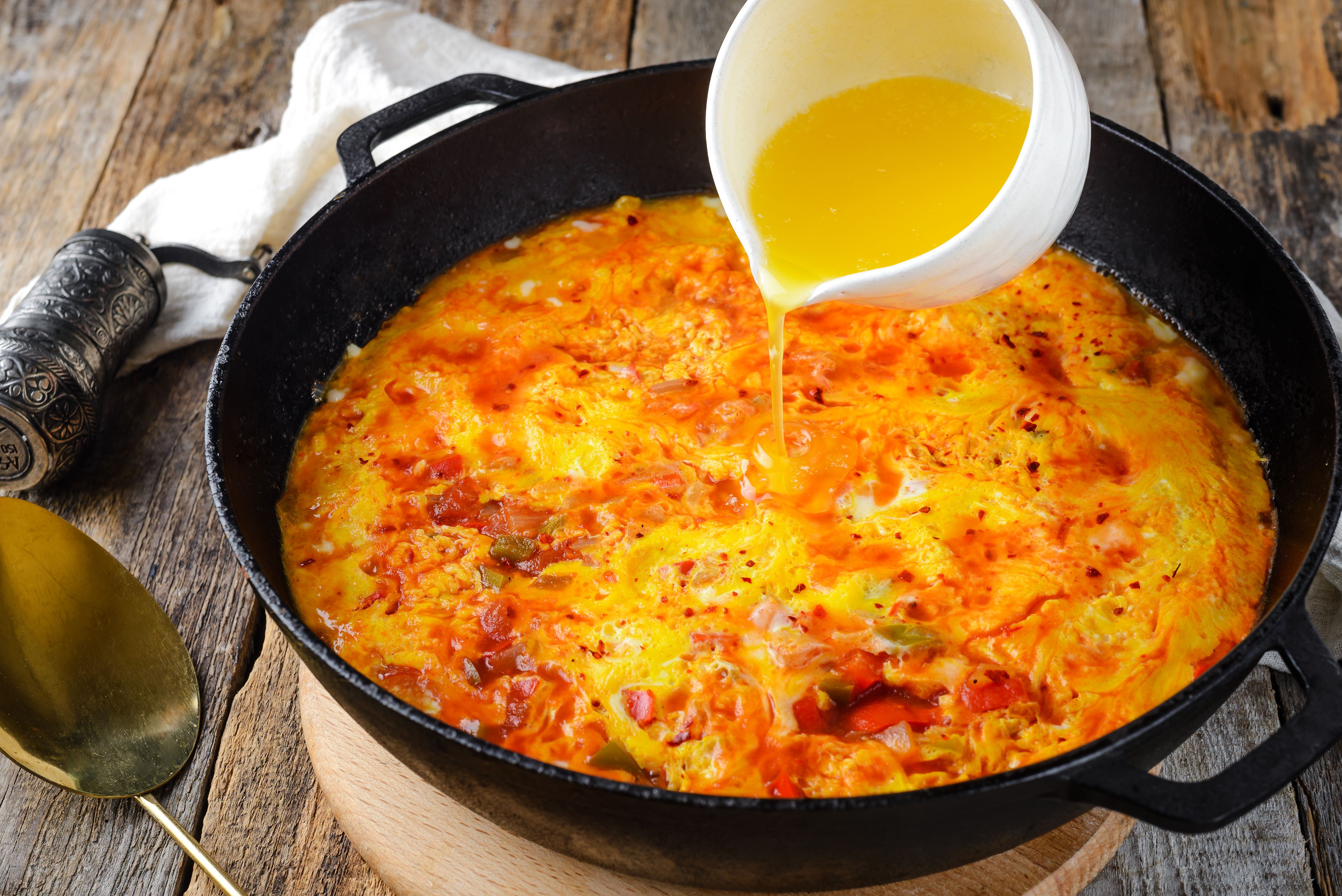 turkish-classic-breakfast-vegetable-egg-scramble-3274305-step-12-74f6becd1b66430fbe23ad0a922ce976.jpg