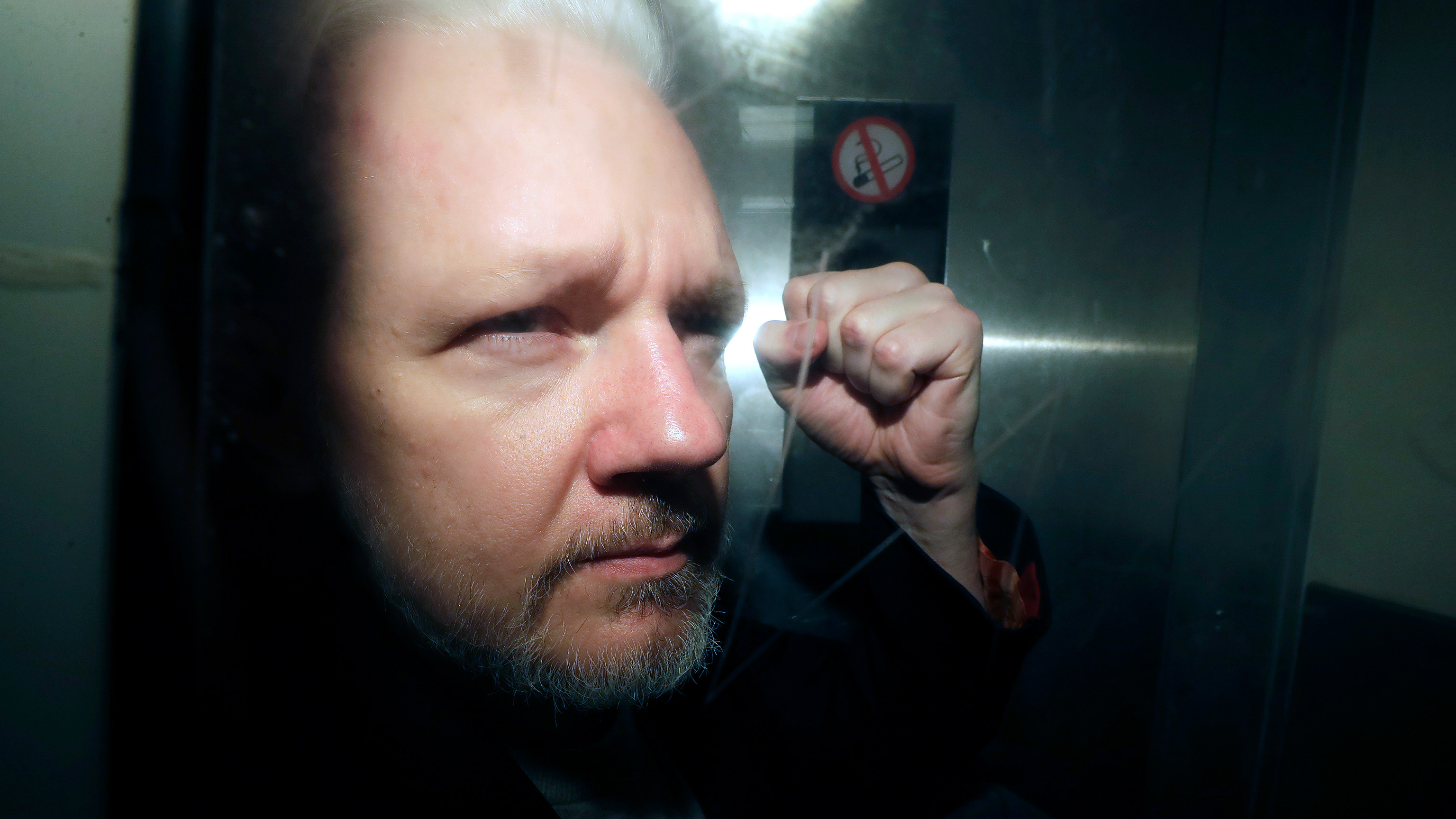 julian-assange-001.jpg