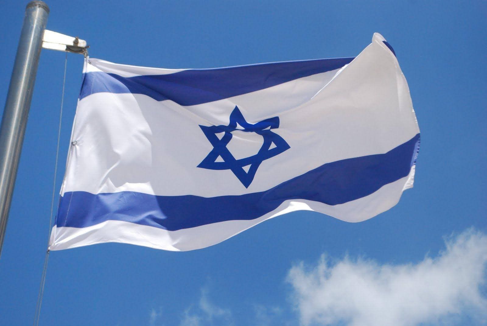 israel-flag-waving-in-the-wind-pdolg1dnbzkimemj.jpg