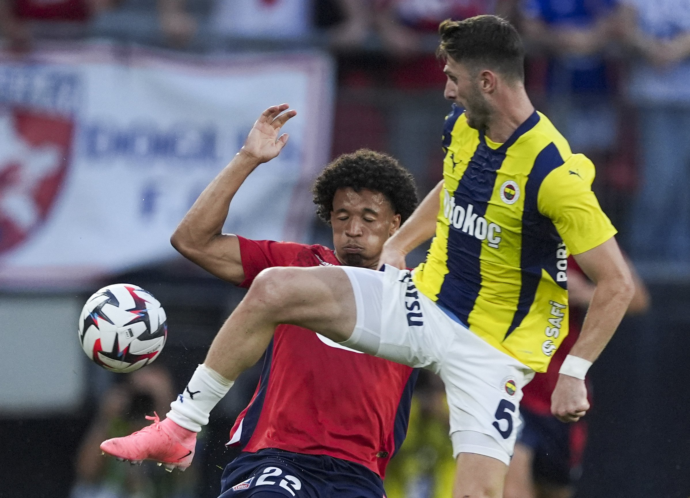 aa-20240806-35335066-35335064-lille-v-fenerbahce-ucl.jpg