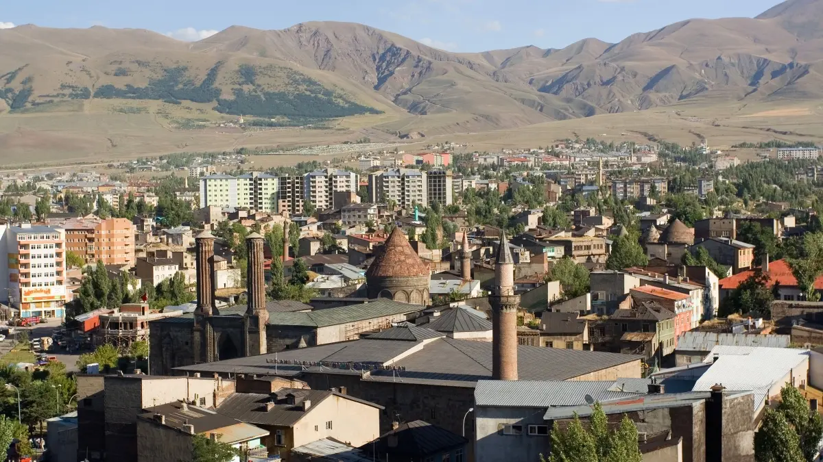 t25-erzurum-palandokende-150-429.webp