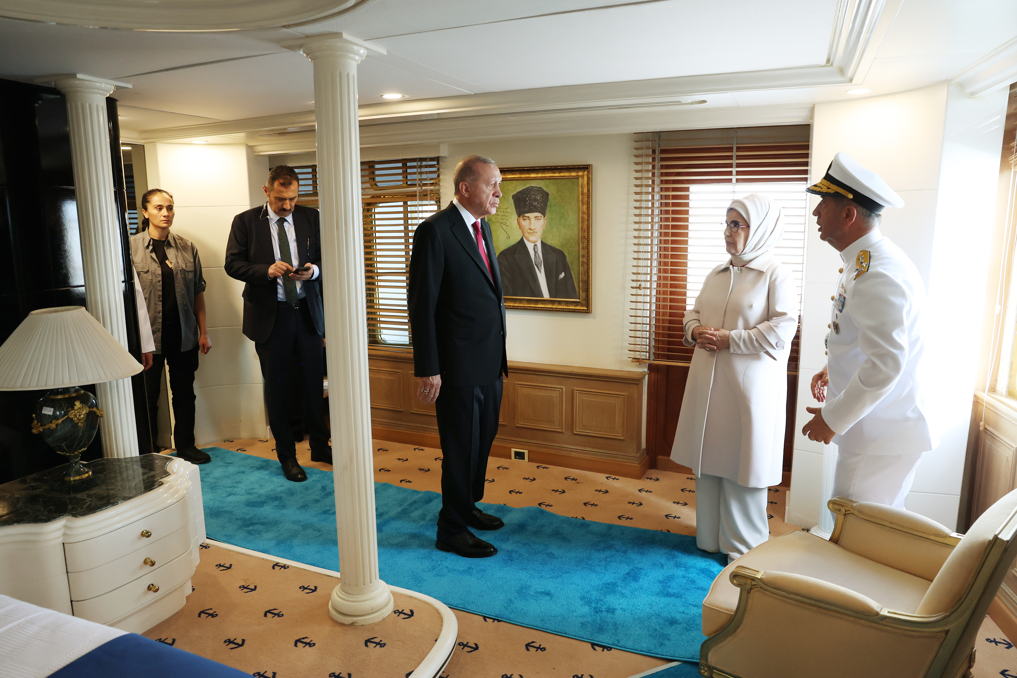 aa-20240908-35596796-35596790-cumhurbaskani-erdogan-ataturkun-manevi-mirasi-savarona-yatini-ziyaret-etti.jpg
